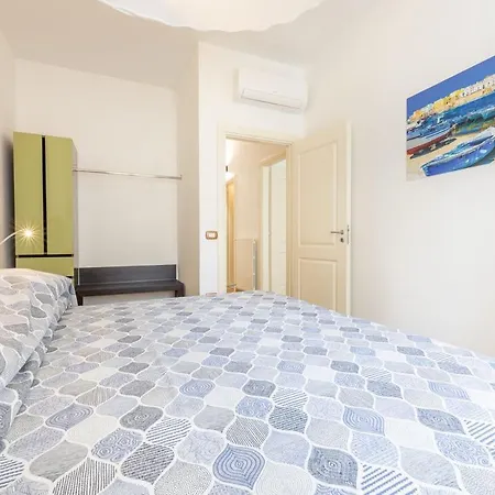 Holiday home Quadrilocale Corso Italia 30 Piano Terra Con Spazio Esterno *