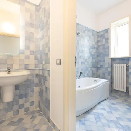 Quadrilocale Corso Italia 30 Piano Terra Con Spazio Esterno Holiday home *